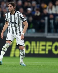 罗马诺：吉达国民2500万欧报价洛卡特利遭拒，正商谈引进扎卡里亚